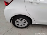 Toyota  Yaris TOYOTA  / 2017 / 5P / BERLINA 1.5 HYBRID BUSINESS #51