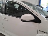  Toyota  Yaris TOYOTA  / 2020 / 5P / BERLINA HYBRID BUSINESS MY20 #81