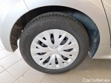  Toyota  Yaris TOYOTA  / 2020 / 5P / BERLINA HYBRID BUSINESS MY21 #18