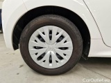  Toyota  Yaris TOYOTA  / 2020 / 5P / BERLINA HYBRID BUSINESS MY22 #18