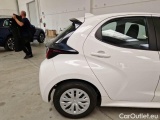  Toyota  Yaris TOYOTA  / 2020 / 5P / BERLINA HYBRID BUSINESS MY22 #48