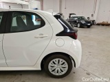  Toyota  Yaris TOYOTA  / 2020 / 5P / BERLINA HYBRID BUSINESS MY22 #63