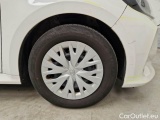  Toyota  Yaris TOYOTA  / 2020 / 5P / BERLINA HYBRID BUSINESS MY22 #81