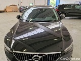  Volvo  XC 40 VOLVO XC40 / 2017 / 5P / SUV T4 PLUG-IN HYBRID AUTO RECH INSCRIP EXPR #24
