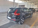  Volvo  XC 40 VOLVO XC40 / 2017 / 5P / SUV T5 PLUG-IN HYBRID AUTO RECH INSCRIP EXPR #2