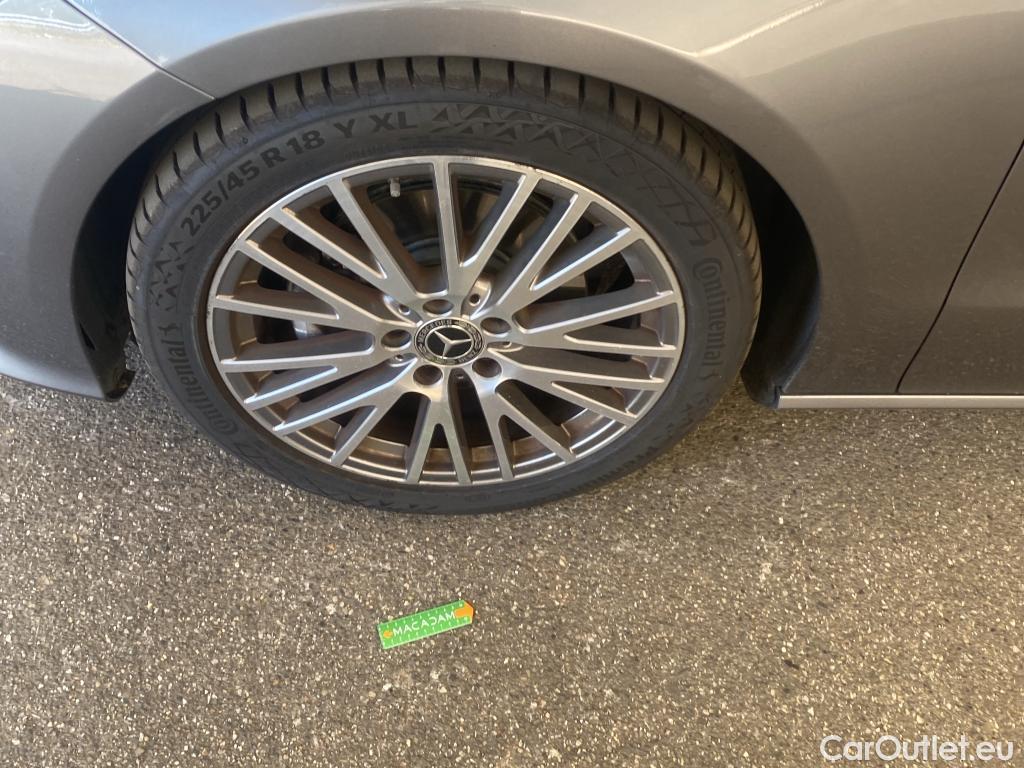  Mercedes  CLA-Klasse MERCEDES BENZ CLA Coupe 2019 4P Coupé CLA 180 d Business Line BA8 #61