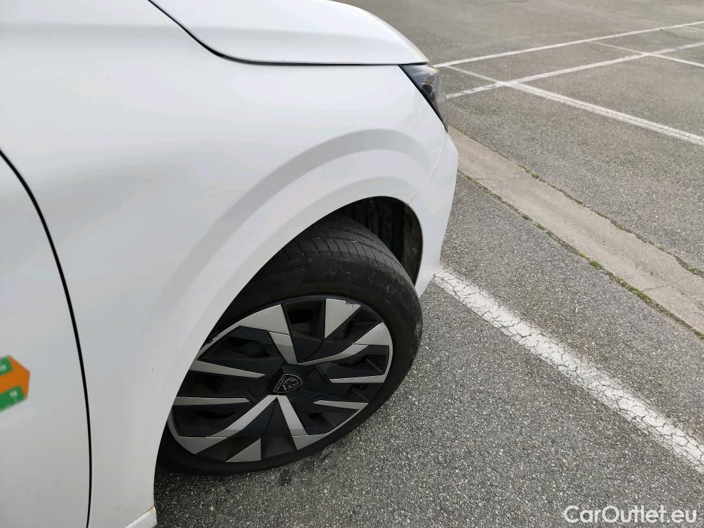  Peugeot  208  Active 1.2 PureTech 100CV BVM6 E6d #3