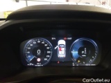  Volvo  XC 40 VOLVO XC40 / 2021 / 5P / SUV T5 RECHARGE PLUG-IN AUTO CORE #4