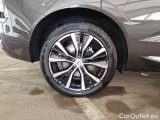 Volvo  XC60 VOLVO  / 2021 / 5P / SUV T6 PLUG-IN AWD AUTO CORE #60