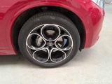  Alfa Romeo   STELVIO ALFA ROMEO / 2017 / 5P / SUV 2.0 T 280 CV VELOCE AT8 Q4 #17