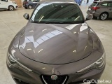  Alfa Romeo   STELVIO ALFA ROMEO / 2017 / 5P / SUV 2.2 TD 160 CV SUPER BUSINESS AT8 RWD #32