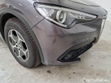  Alfa Romeo   STELVIO ALFA ROMEO / 2017 / 5P / SUV 2.2 TD 160 CV SUPER BUSINESS AT8 RWD #40