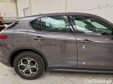  Alfa Romeo   STELVIO ALFA ROMEO / 2017 / 5P / SUV 2.2 TD 160 CV SUPER BUSINESS AT8 RWD #45
