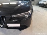  Alfa Romeo   STELVIO ALFA ROMEO / 2017 / 5P / SUV 2.2 TURBO DIESEL 190CV BUSINESS AT8 Q4 #40