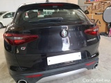  Alfa Romeo   STELVIO ALFA ROMEO / 2017 / 5P / SUV 2.2 TURBO DIESEL 190CV BUSINESS AT8 Q4 #72