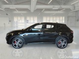  Alfa Romeo  TONALE ALFA ROMEO  / 2022 / 5P / SUV 1.5 160CV HYBRID TCT7 VELOCE #8
