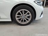  Bmw  Serie 3 BMW  / 2018 / 5P / STATION WAGON 318D 48V BUSINESS ADVANTAGE TOURING AUTO #17
