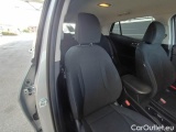  KIA  Sportage KIA  / 2021 / 5P / SUV 1.6 CRDI MHEV BUSINESS 2WD #13