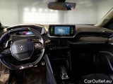  Peugeot  2008 PEUGEOT  / 2019 / 5P / CROSSOVER PURETECH 155 EAT8 GT PACK S/S AUT. #3