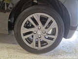  Peugeot  208 PEUGEOT  / 2019 / 5P / BERLINA ACTIVE PACK PURETECH 100 S/S #19