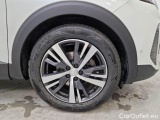  Peugeot  3008 PEUGEOT  / 2020 / 5P / SUV BLUEHDI 130 EAT8 SeS ALLURE #30