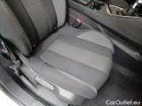  Peugeot  3008 PEUGEOT  / 2020 / 5P / SUV BLUEHDI 130 SeS ACTIVE BUSINESS #14