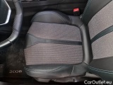  Peugeot  3008 PEUGEOT  / 2020 / 5P / SUV BLUEHDI 130 SeS ALLURE #12