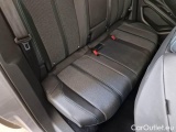  Peugeot  3008 PEUGEOT  / 2020 / 5P / SUV BLUEHDI 130 SeS ALLURE #16