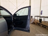  Peugeot  3008 PEUGEOT  / 2020 / 5P / SUV BLUEHDI 130 SeS ALLURE #117