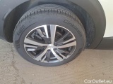  Peugeot  3008 PEUGEOT  / 2020 / 5P / SUV BLUEHDI 130 SeS ALLURE #18