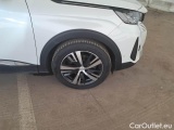  Peugeot  3008 PEUGEOT  / 2020 / 5P / SUV BLUEHDI 130 SeS ALLURE #44