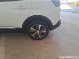  Peugeot  3008 PEUGEOT  / 2020 / 5P / SUV BLUEHDI 130 SeS ALLURE #48