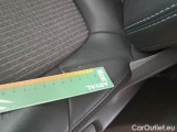  Peugeot  3008 PEUGEOT  / 2020 / 5P / SUV BLUEHDI 130 SeS ALLURE #56
