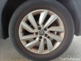  Volkswagen  T-CROSS VOLKSWAGEN  / 2019 / 5P / SUV 1.0 TSI 81KW STYLE #62