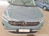  Volkswagen  T-ROC VOLKSWAGEN  / 2021 / 5P / SUV 2.0 TDI SCR LIFE DSG #24