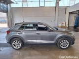  Volkswagen  T-ROC VOLKSWAGEN  / 2021 / 5P / SUV 2.0 TDI SCR STYLE DSG #9