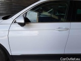  Volkswagen  Tiguan VOLKSWAGEN  / 2016 / 5P / SUV 2.0 TDI SCR 110KW BUSINESS BMT DSG #79