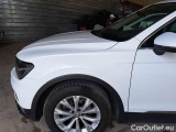  Volkswagen  Tiguan VOLKSWAGEN  / 2016 / 5P / SUV 2.0 TDI SCR 110KW BUSINESS BMT DSG #82