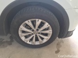  Volkswagen  Tiguan VOLKSWAGEN  / 2016 / 5P / SUV 2.0 TDI SCR 110KW BUSINESS BMT DSG #93
