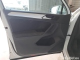  Volkswagen  Tiguan VOLKSWAGEN  / 2016 / 5P / SUV 2.0 TDI SCR 110KW BUSINESS BMT DSG #133
