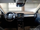  Volvo  XC 40 VOLVO XC40 / 2017 / 5P / SUV T3 AUTOMATICO MOMENTUM PRO #3