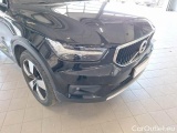 Volvo  XC 40 VOLVO XC40 / 2017 / 5P / SUV T3 AUTOMATICO MOMENTUM PRO #36