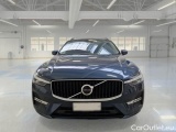  Volvo  XC60 VOLVO  / 2021 / 5P / SUV B4 D AWD AUTOMATICO CORE #6