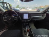  Volvo  XC60 VOLVO  / 2021 / 5P / SUV B4 D AWD AUTOMATICO CORE #3