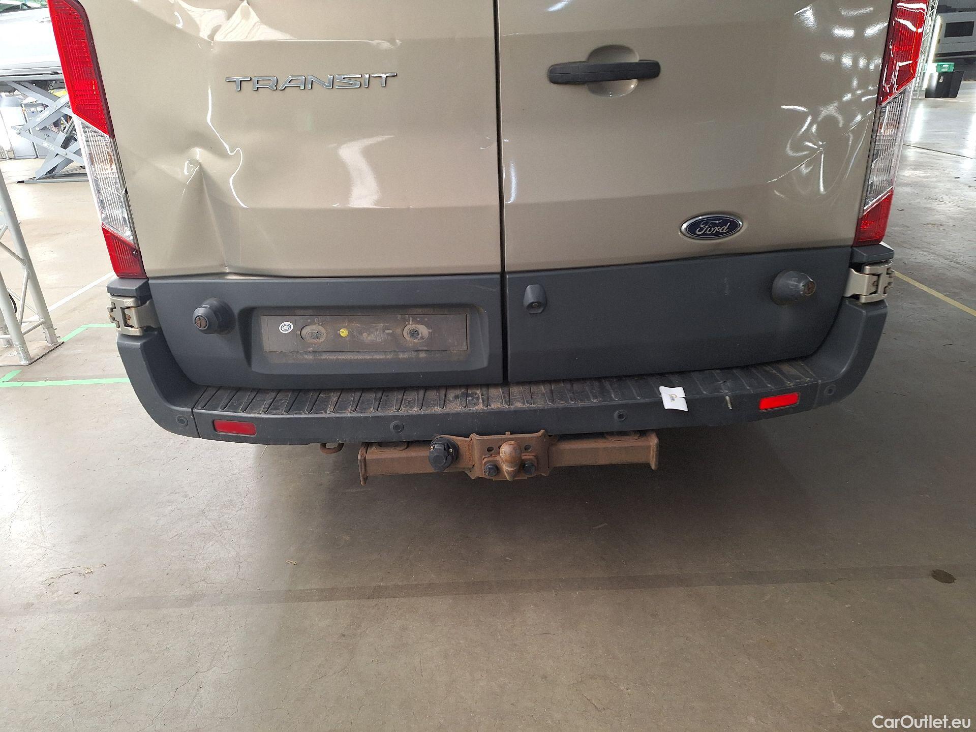  Ford  Transit Ford, _ GB '13, Ford  350L 2.0TD 130pk 96kW A6 Trend 4d #18