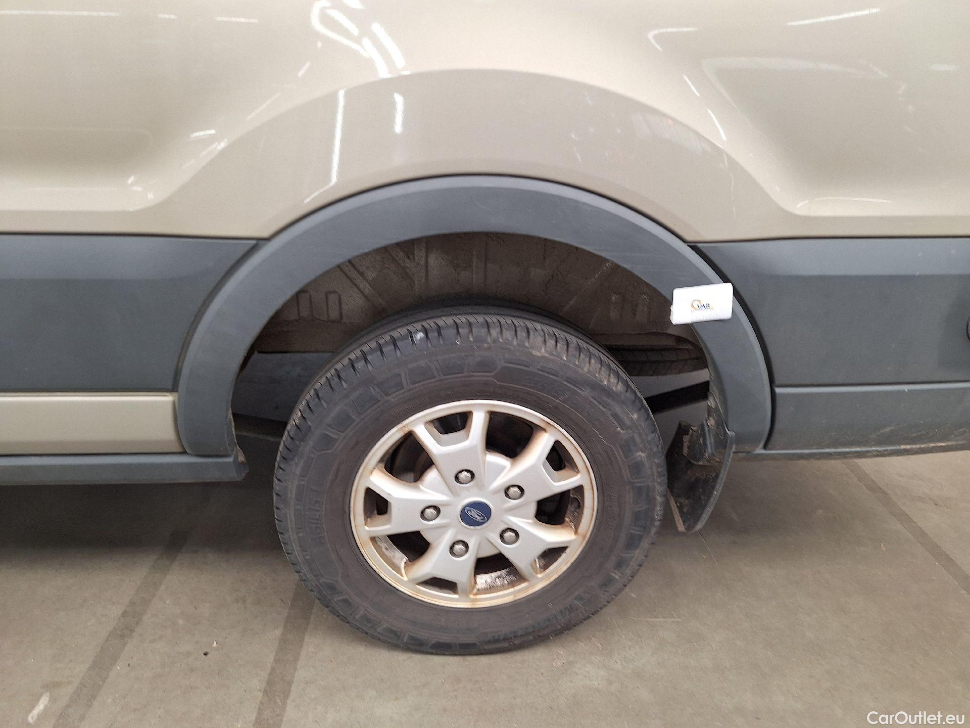  Ford  Transit Ford, _ GB '13, Ford  350L 2.0TD 130pk 96kW A6 Trend 4d #39