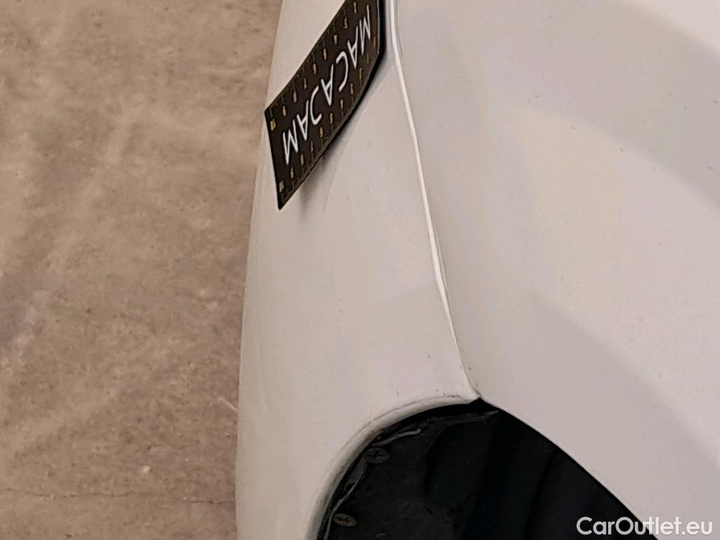  Peugeot  208  Allure Business 1.2 PureTech 100CV BVM6 E6d #3