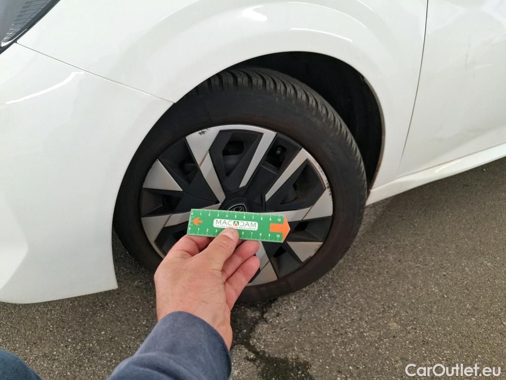  Peugeot  208  Active 1.2 PureTech 100CV BVM6 E6d #14