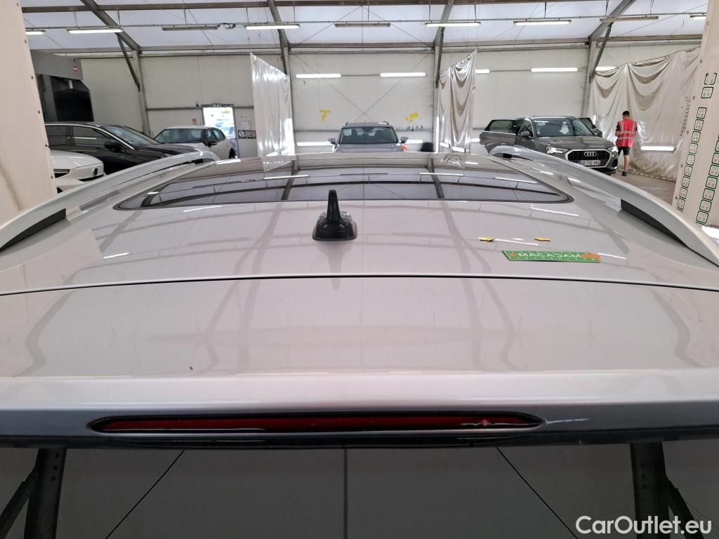  Volkswagen  Tiguan VOLKSWAGEN  / 2020 / 5P / SUV 1.4 eHybrid 245 DSG6 Elegance Exclusive #11