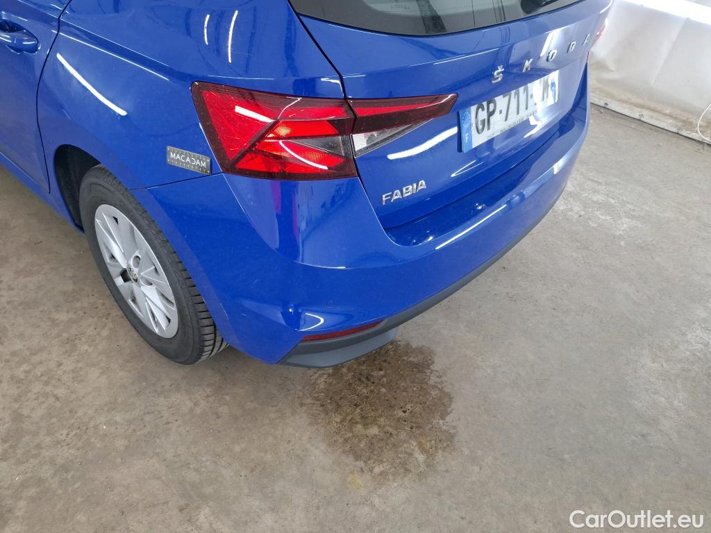  Skoda  Fabia  Ambition 1.0 TSI 95CV BVM5 E6d #8